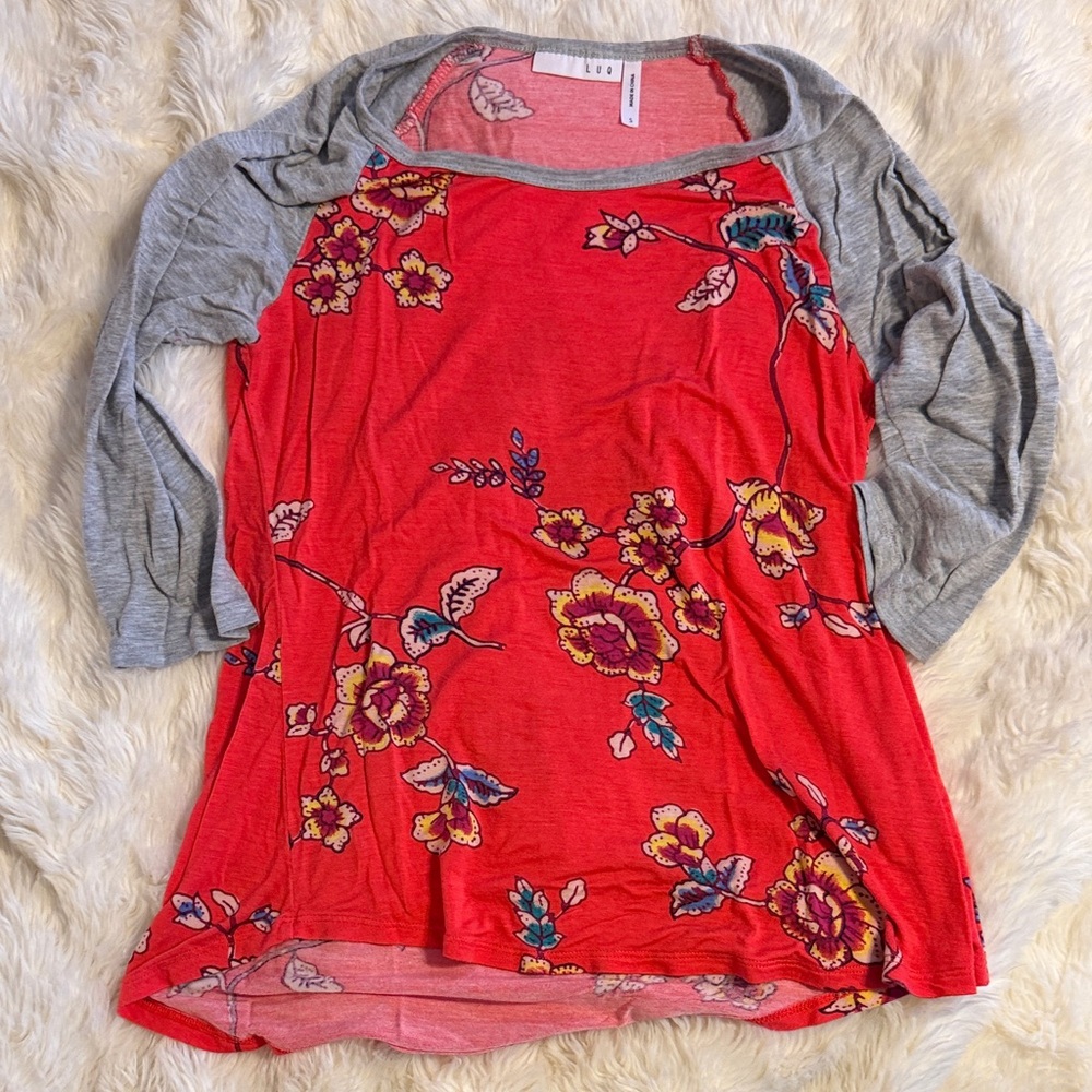 Floral LUQ Orange and Gray 3/4 Sleeve Women's Top